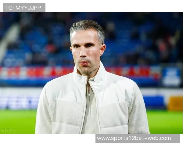 曼联传奇球员称凯恩若加盟将助红魔夺冠可与范佩西齐名 曼联传奇球员称凯恩若加盟将助红魔夺冠可与范佩西齐名